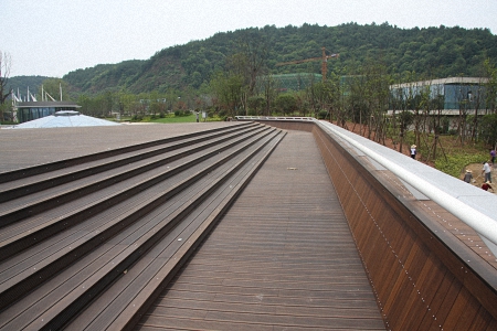 Qiandao Lake Pearl Square exterior
